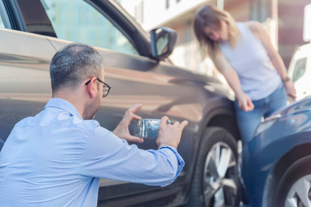 Professional Car Insurance Near Me technician working in Estherville, IA
